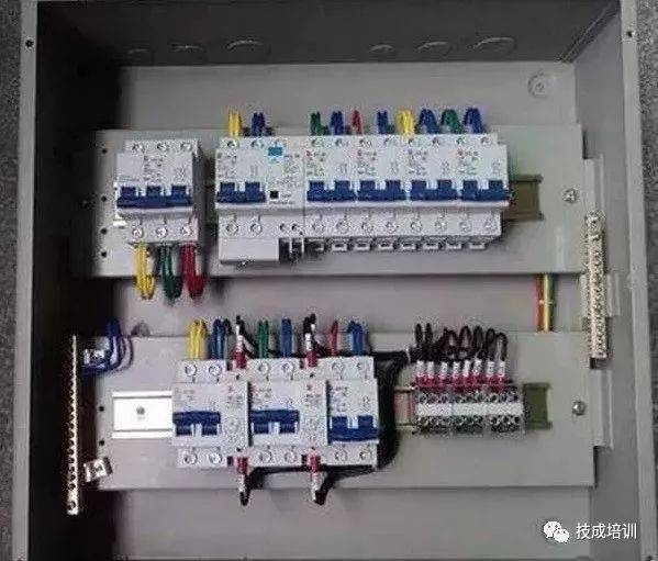 配電柜內部結構分析，一篇文章就足夠了！